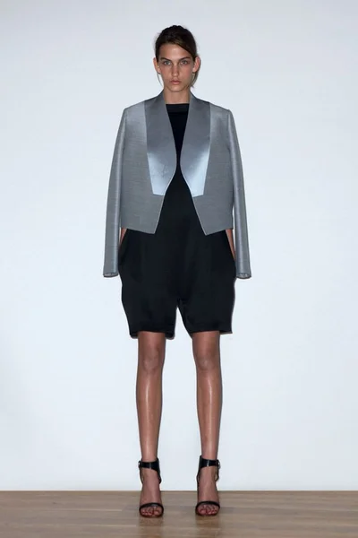 Look 24